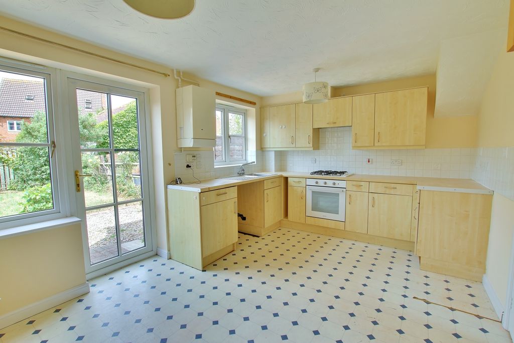 Property photo 2 of 11 Img_4880-Img_4882
