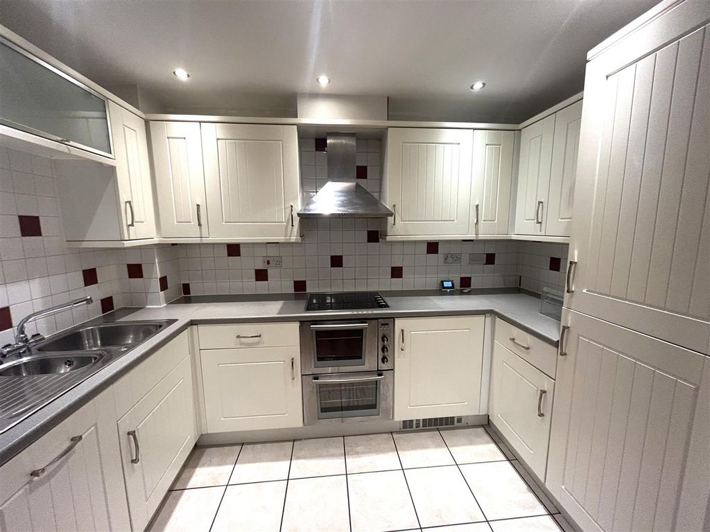 Property photo 2 of 6 Ros2.Jpeg