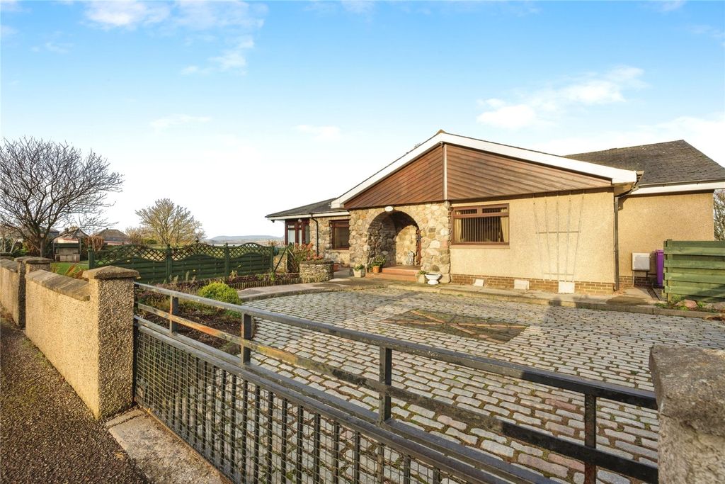 Property photo 3 of 32 External