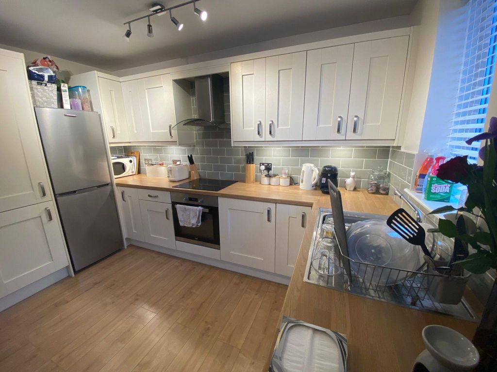 Property photo 3 of 8 Exterior