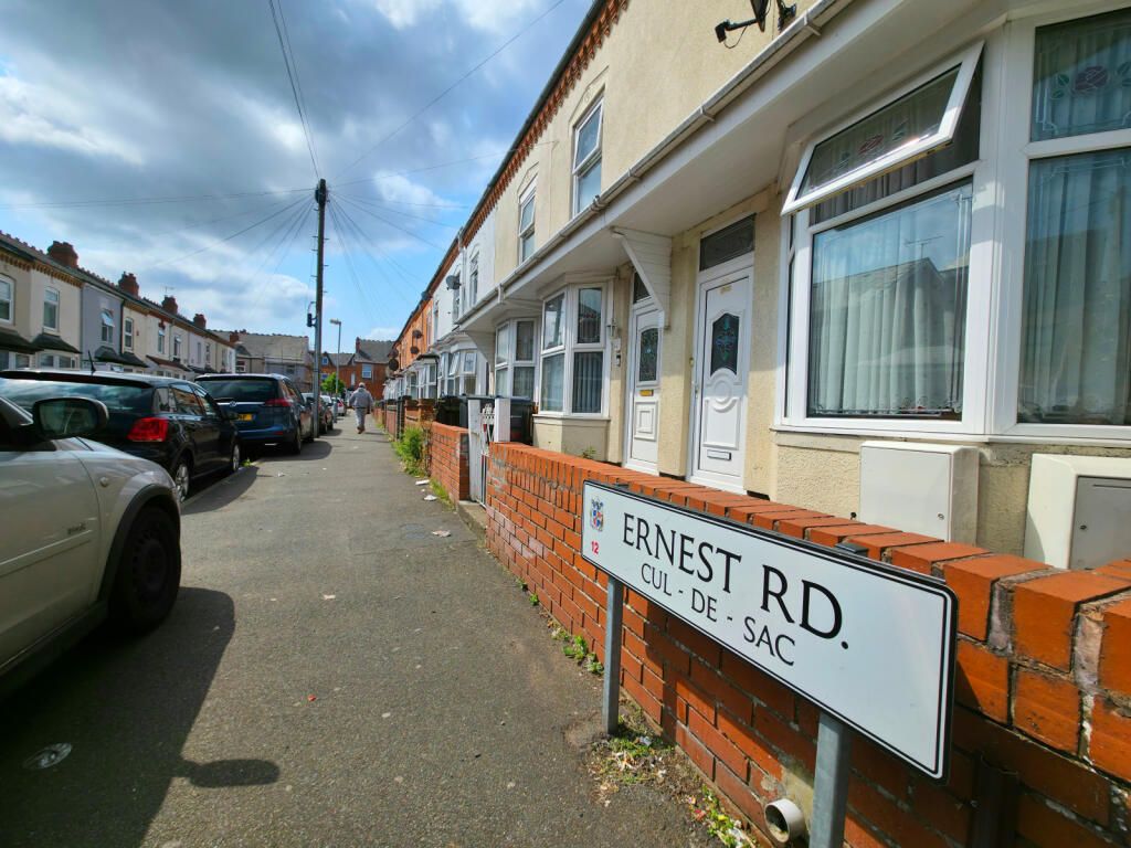 Property photo 1 of 24 2-Bedroom Terraced House For Sale B12