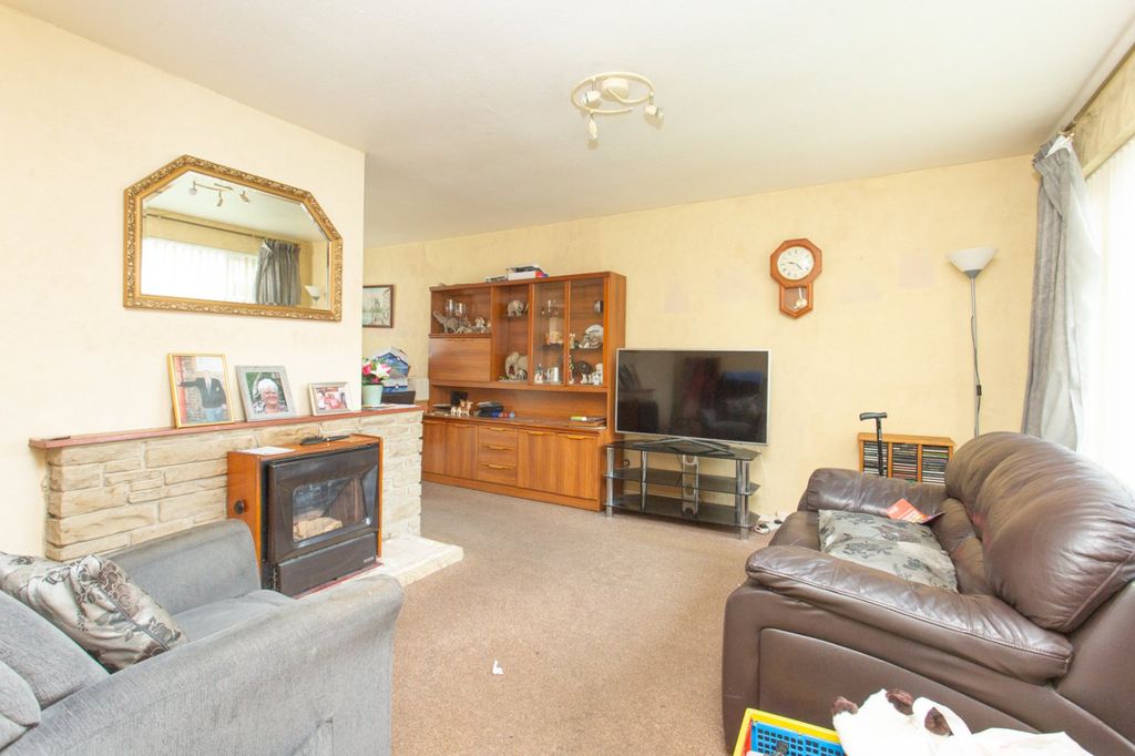 Property photo 2 of 11 Picture 2