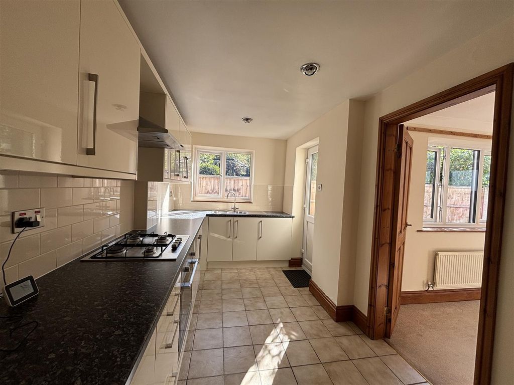 Property photo 3 of 21 Image00007.Jpeg