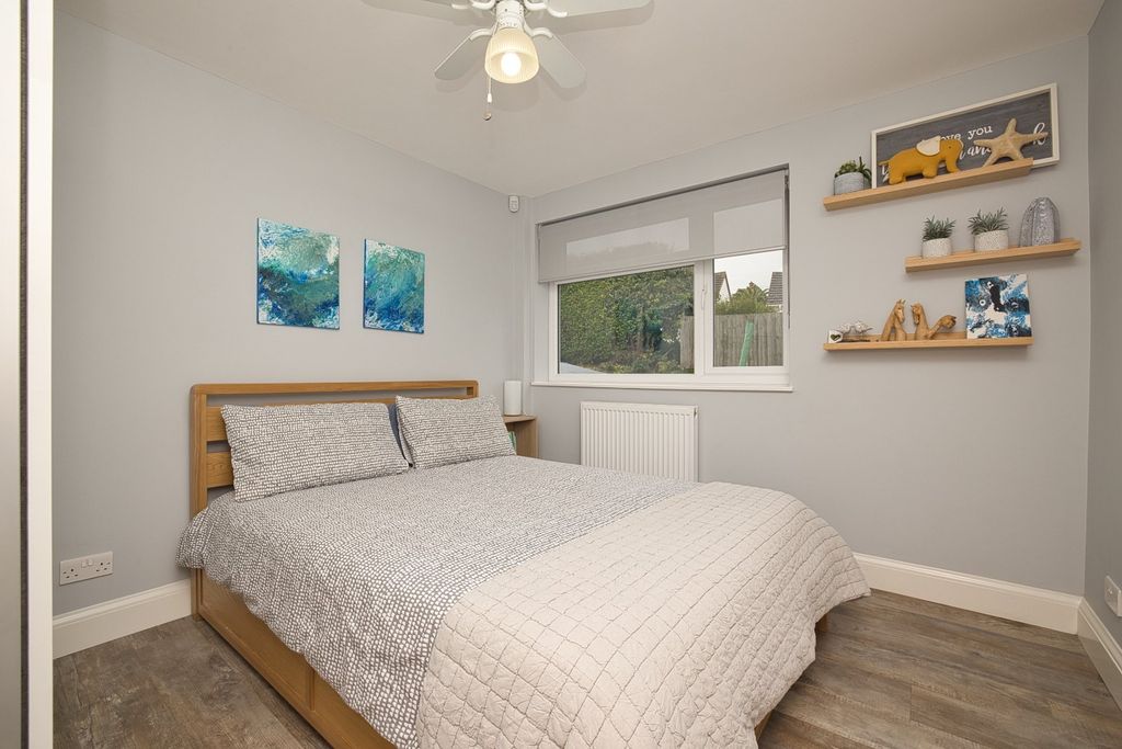 Property photo 2 of 13 Picture 2