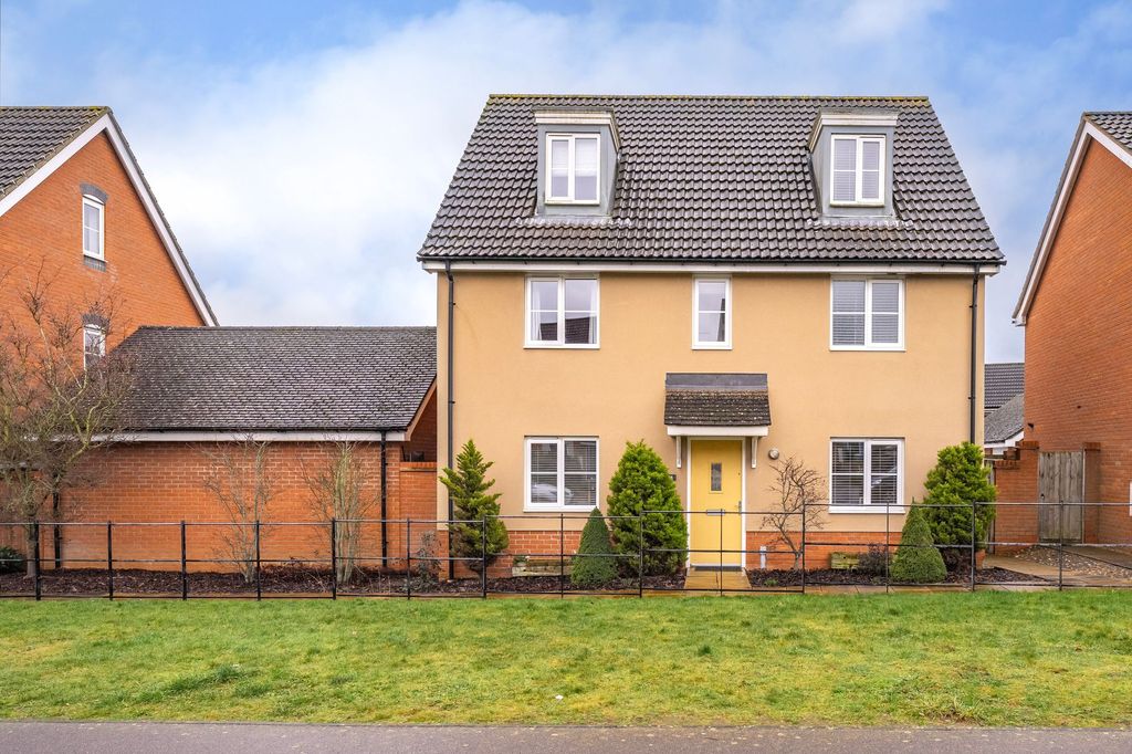 Property photo 1 of 24