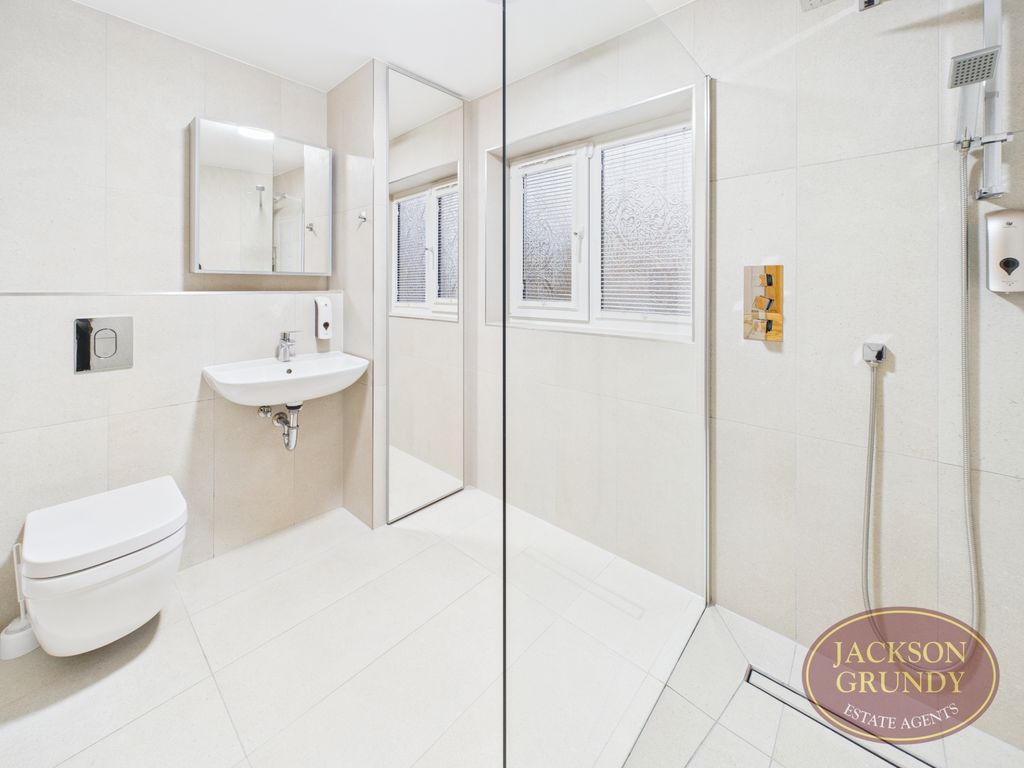 Property photo 3 of 15 Birchfield Crescent