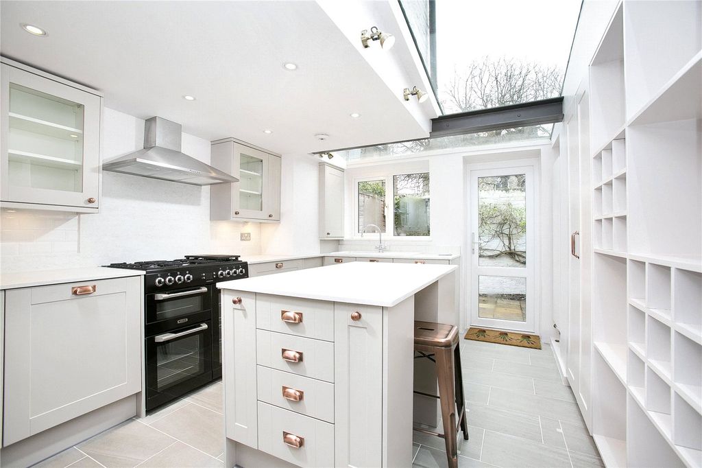 Property photo 3 of 8 Picture No. 03