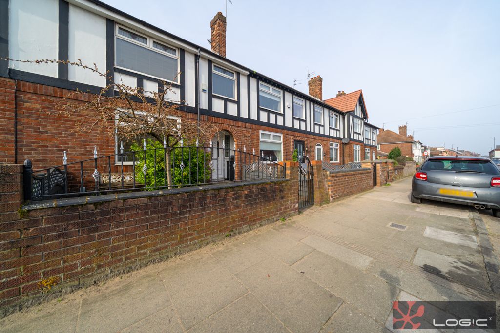 Property photo 3 of 26