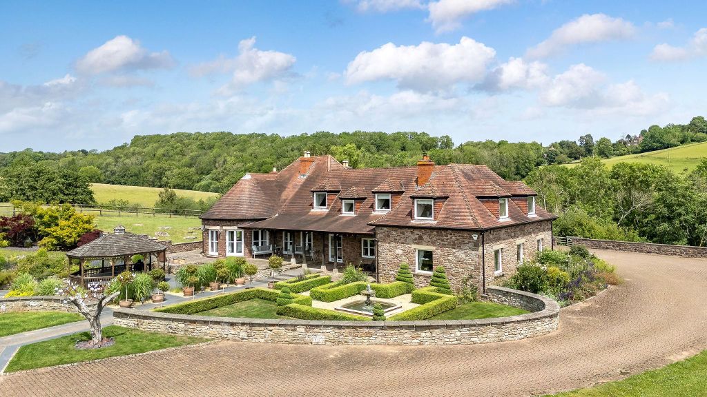 Additional image 8 of 6 bed detached house for saleThe Hendre, Monmouth, Monmouthshire NP25