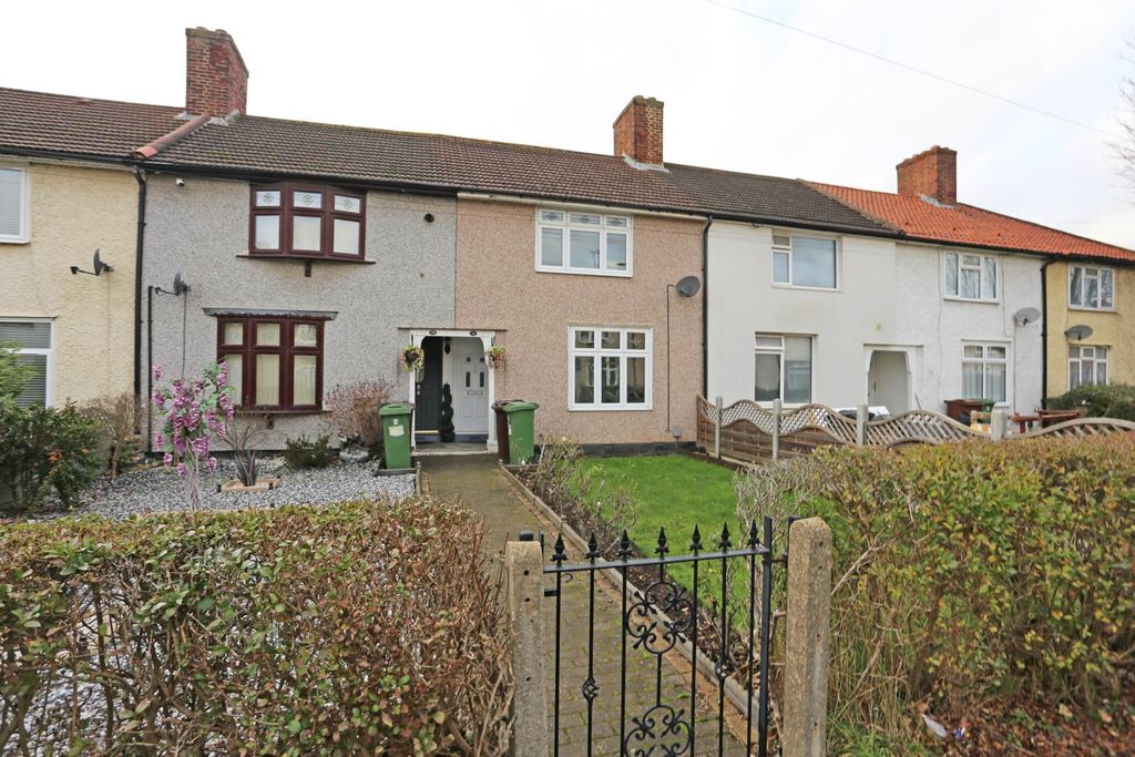 Property photo 1 of 8