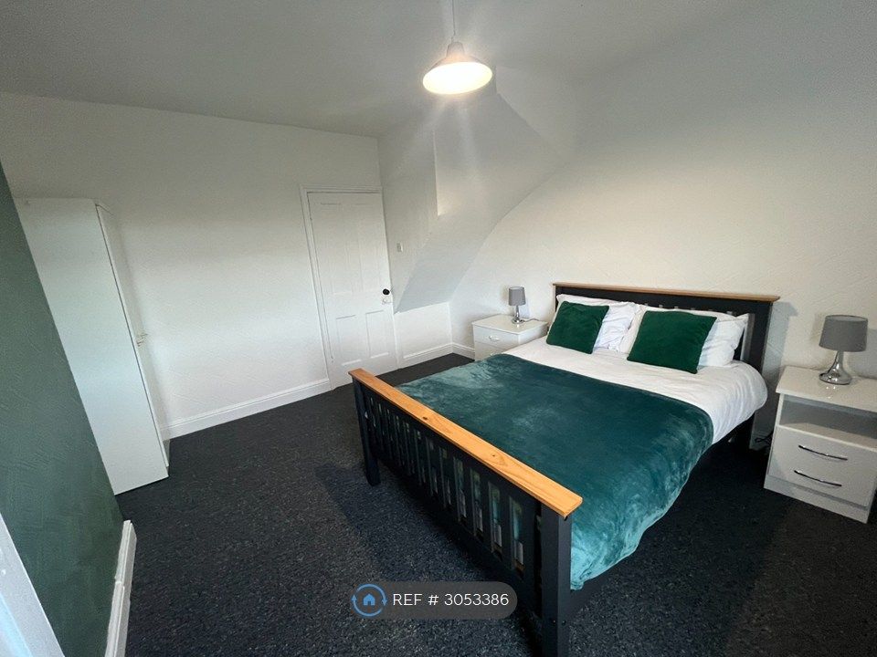 Property photo 2 of 3