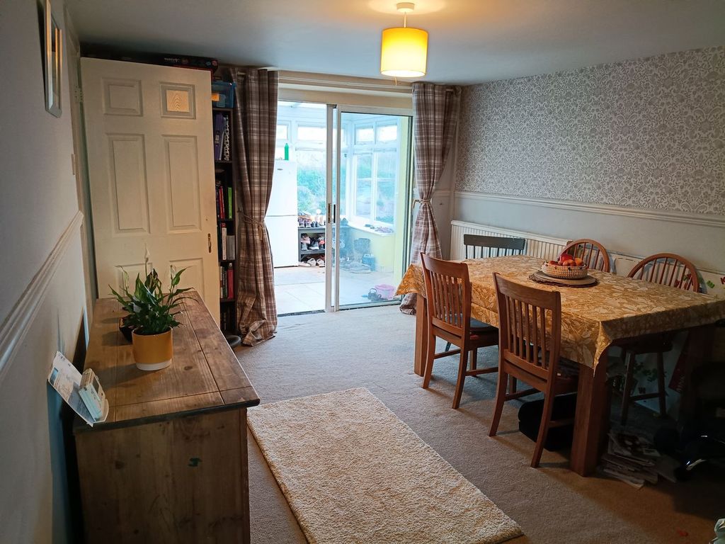 Property photo 3 of 22