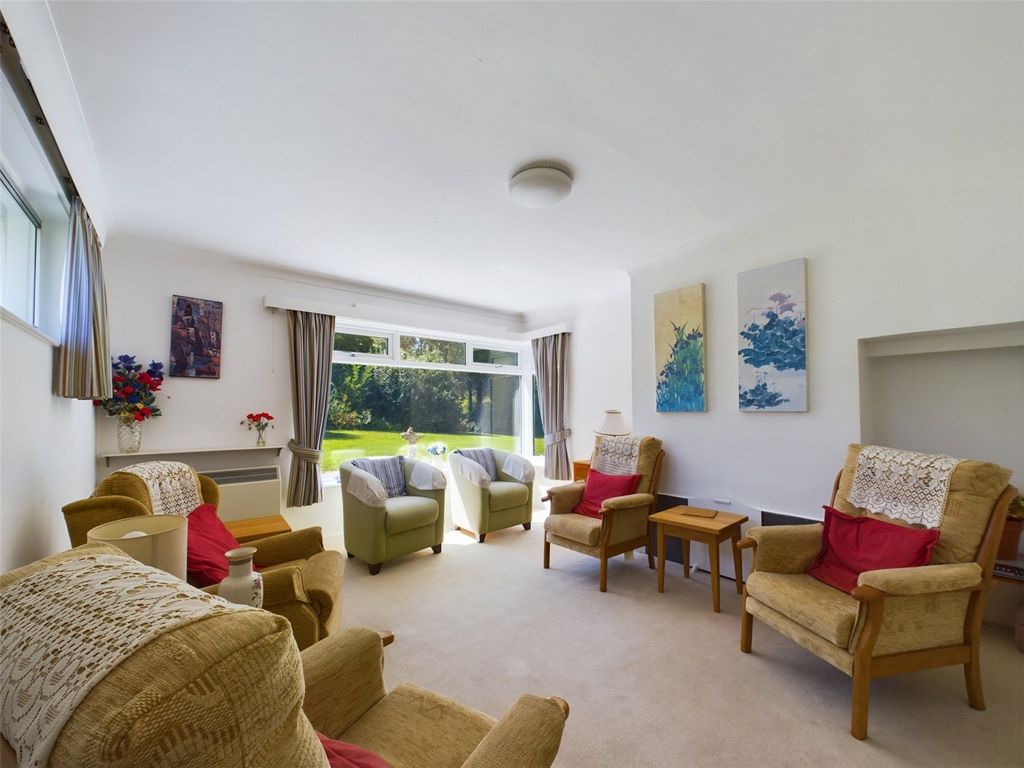 Property photo 3 of 21 Picture No. 12