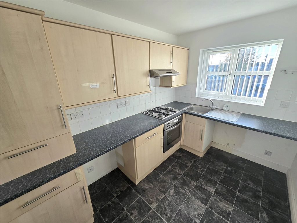 Property photo 3 of 9 Picture No. 01