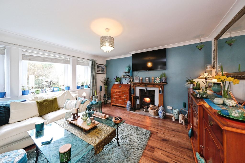 Property photo 2 of 20 Dscf0406