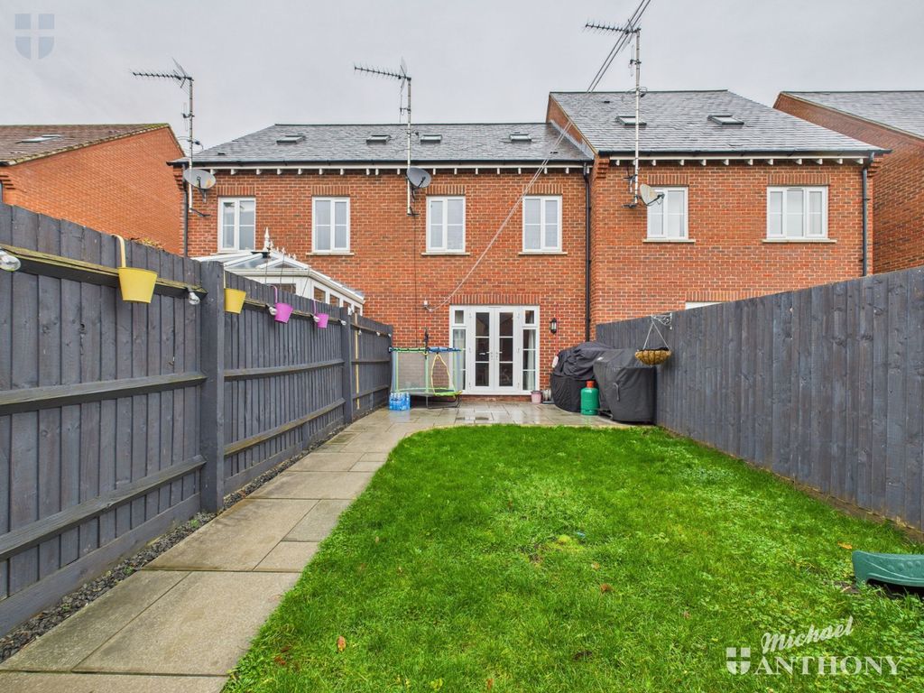 Property photo 3 of 13 2d7F6B43F25745Db91814878F71B8bae_80_Cam03852G0-Pr0497-Still013