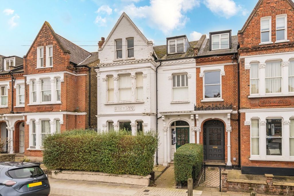 Property photo 1 of 7