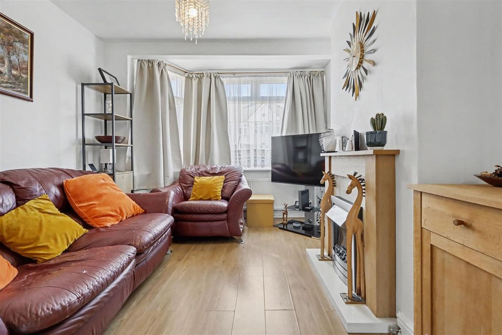 Property photo 2 of 28 Raw_8.Jpg