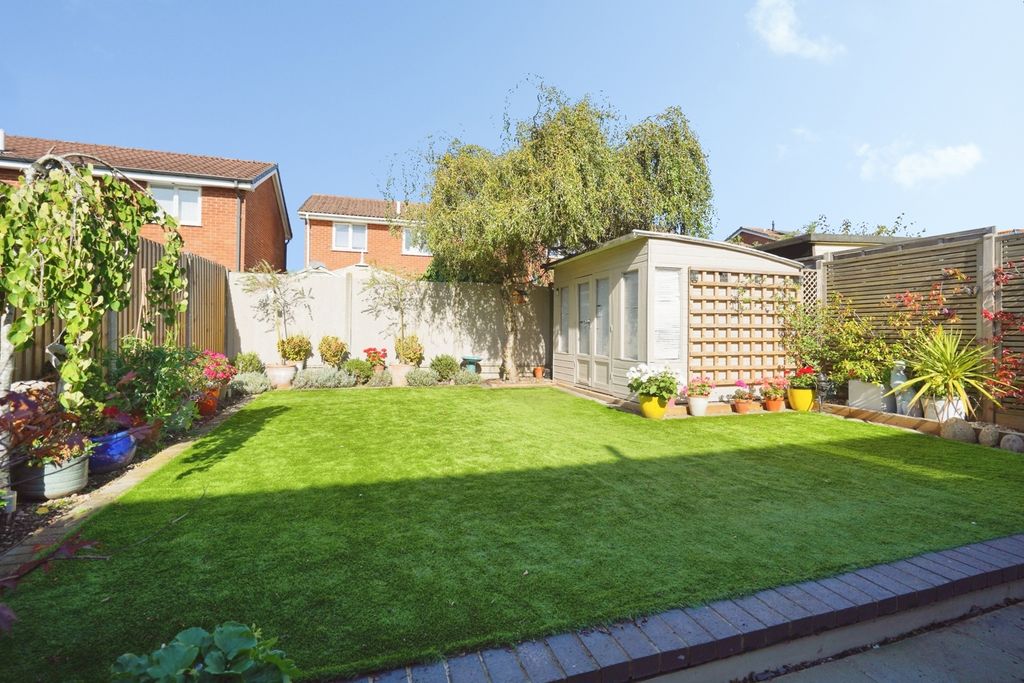 Property photo 2 of 24 Pbox-Img.Jpg