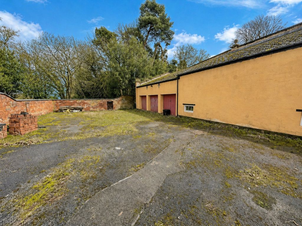 Additional image 12 of 8 bed country house for saleTamworth Road, Coventry CV7