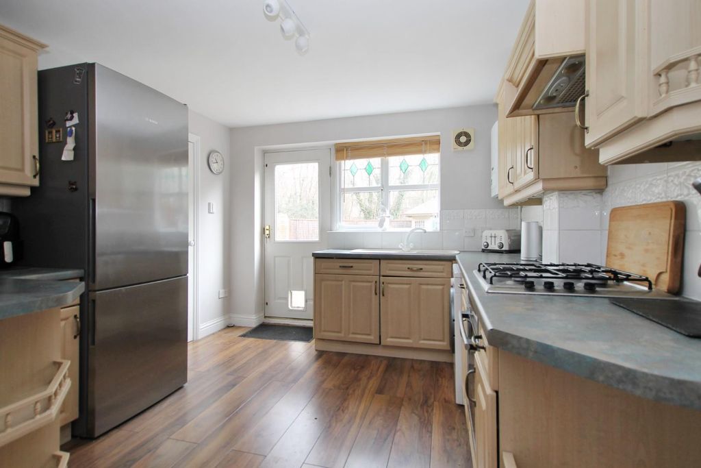 Property photo 2 of 15 9017362-102835-133845373607771623-B2A0Bffa-1Fb7-E7