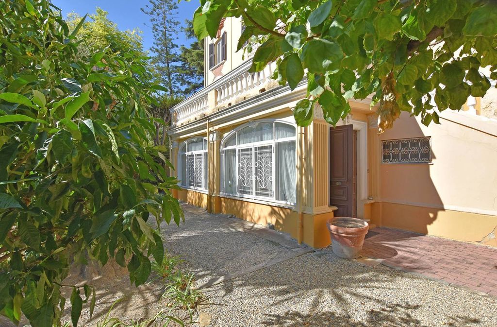 Property photo 3 of 7