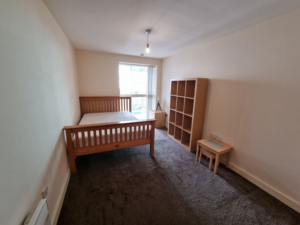 Property photo 3 of 6