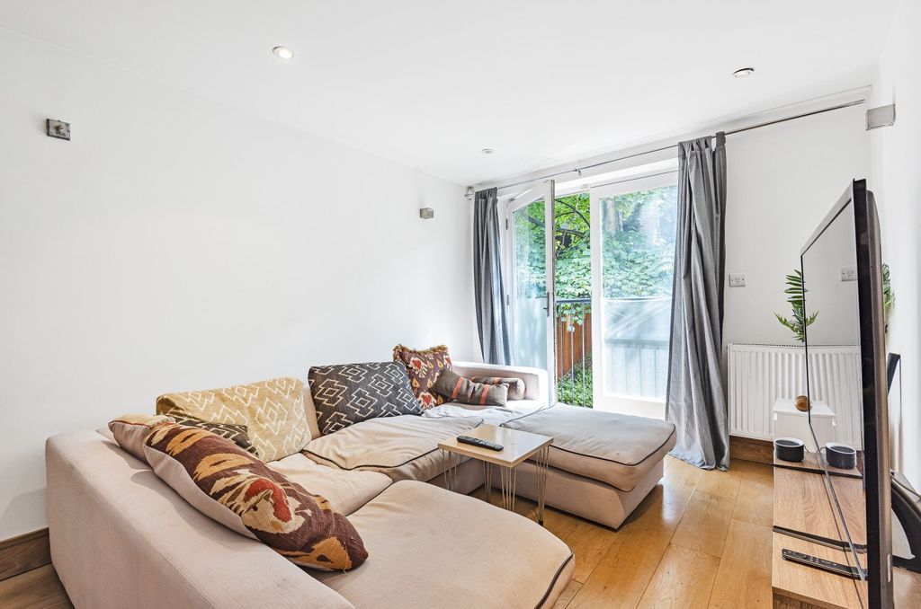 Property photo 3 of 9 Picture No. 04