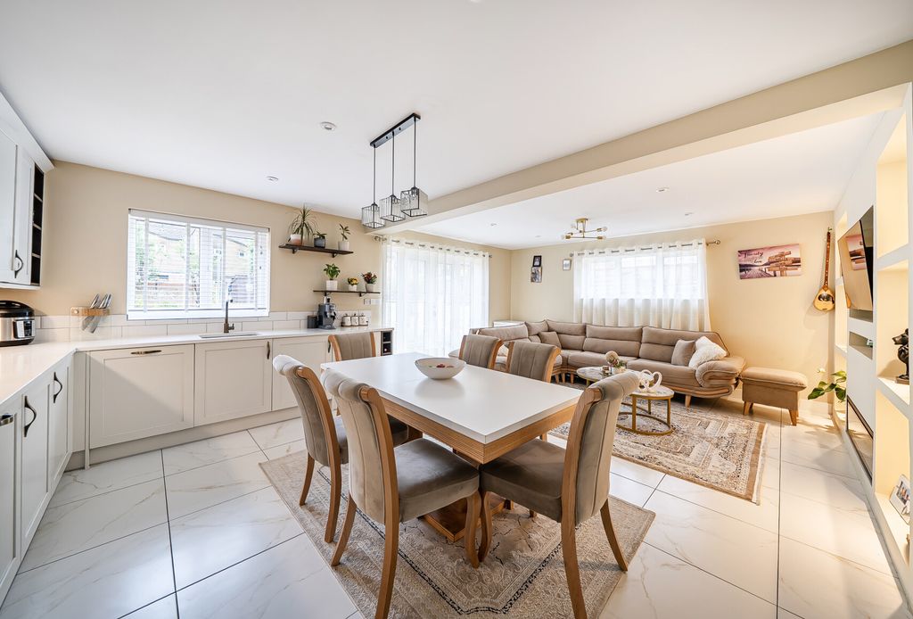 Property photo 3 of 11 1473015-23-6A2A8F...