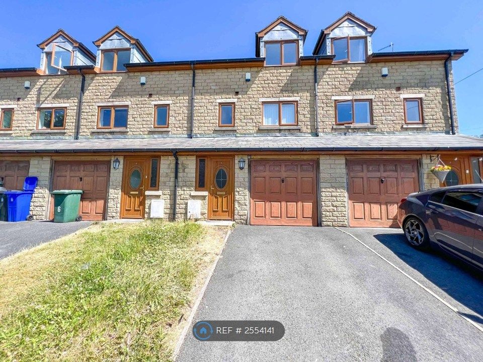 Property photo 1 of 30