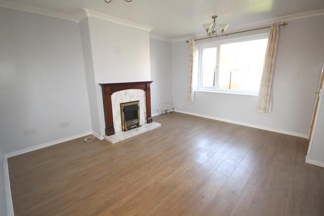 Property photo 2 of 9 Lounge