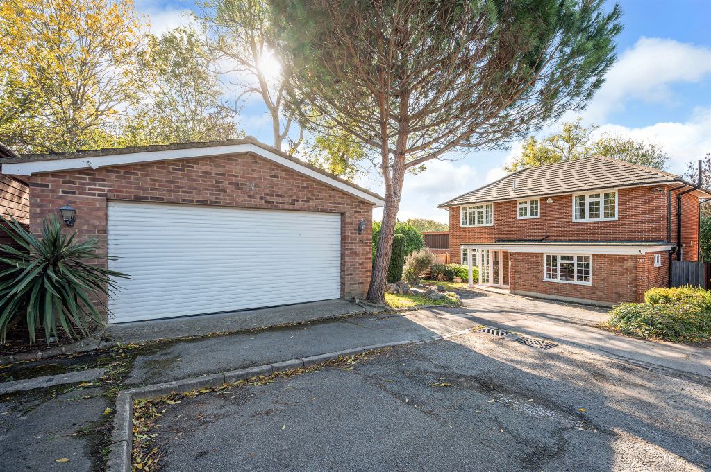 Property photo 1 of 23