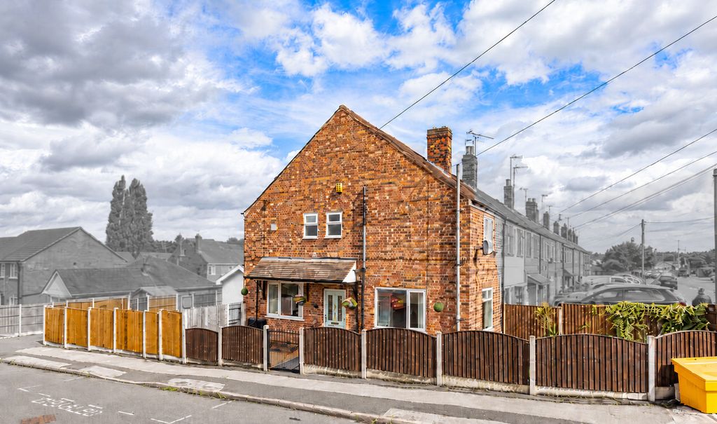Property photo 1 of 12
