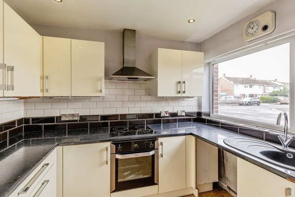 Property photo 3 of 16 Pbox-Img.Jpg