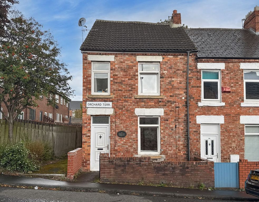 Property photo 1 of 12 External