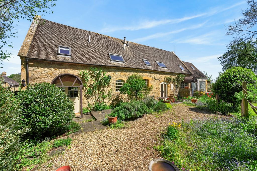 Property photo 1 of 11 Picture No. 02