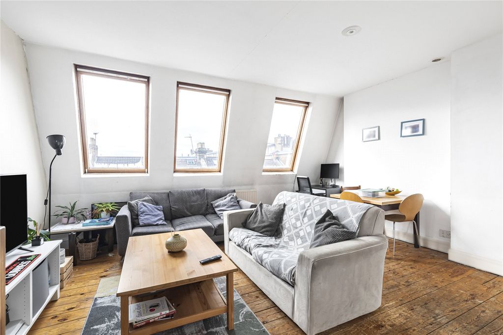 Property photo 3 of 11 Picture No. 22