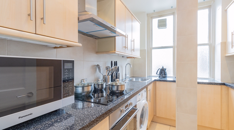 Property photo 3 of 9