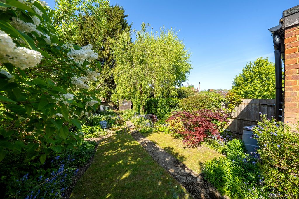 Property photo 2 of 14