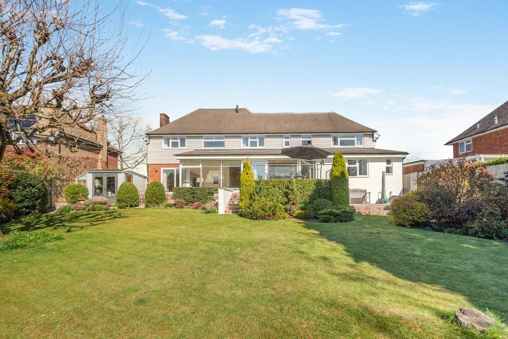 Property photo 2 of 16 Picture No. 03