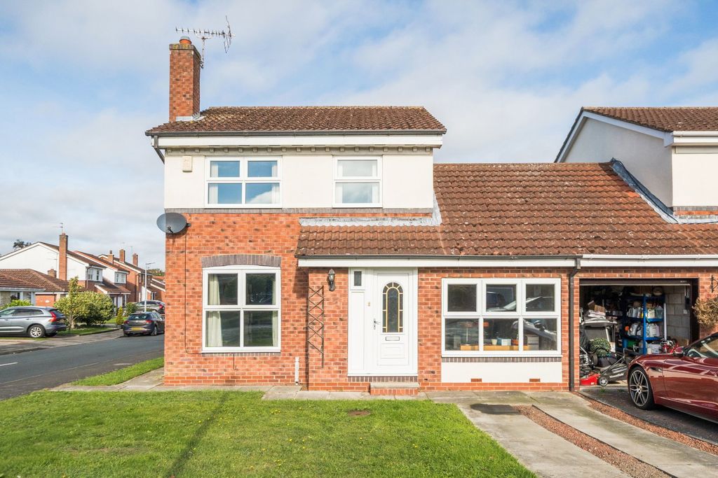 Property photo 1 of 15