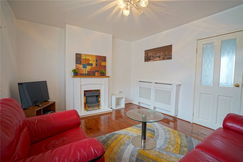 Property photo 3 of 13 Picture No. 06