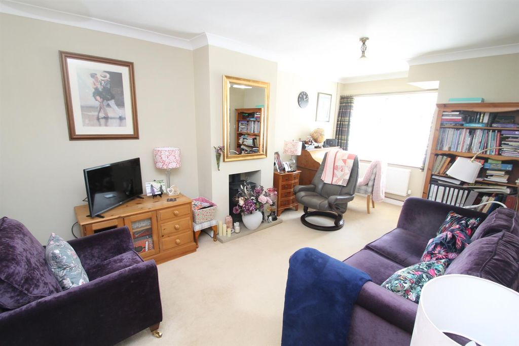 Property photo 2 of 13 Img_0192.Jpg