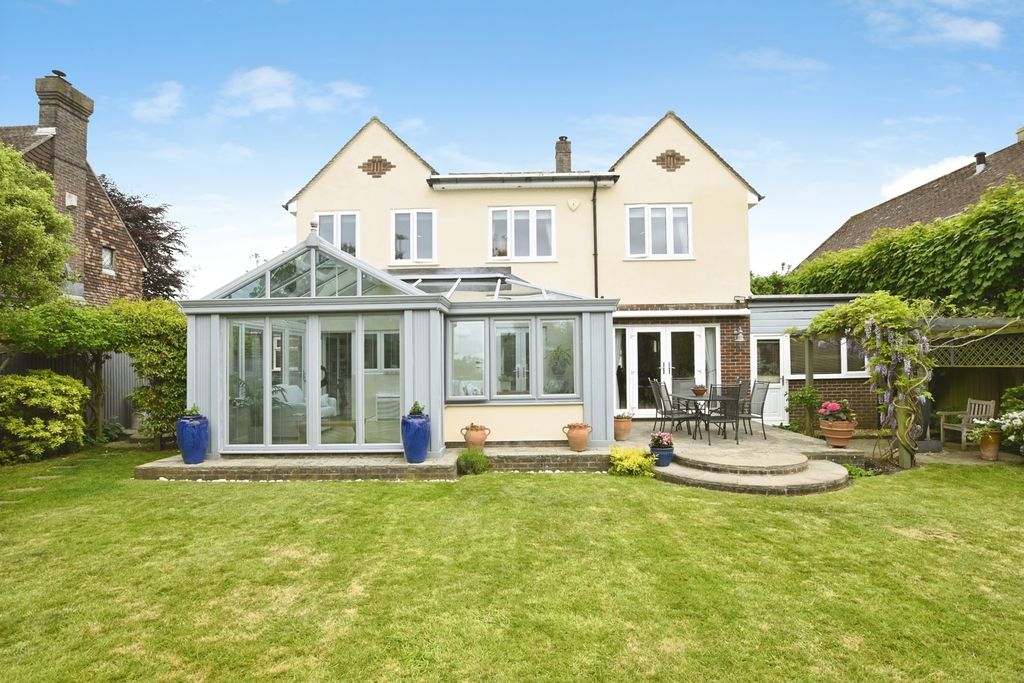 Property photo 2 of 22 Pbox-Img.Jpg
