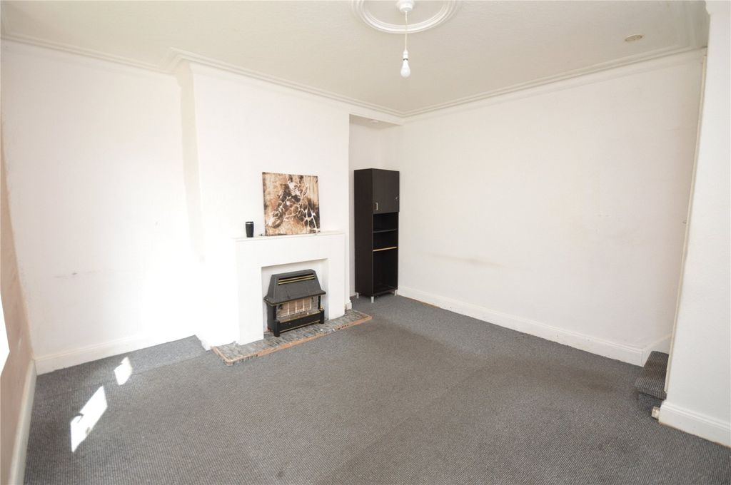 Property photo 2 of 7 Picture 2