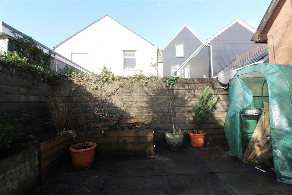 Property photo 3 of 14 Img_1648.Jpg