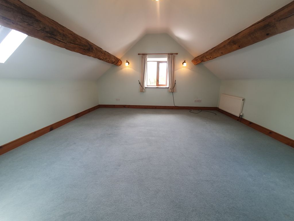 Property photo 3 of 34 20240517_114427