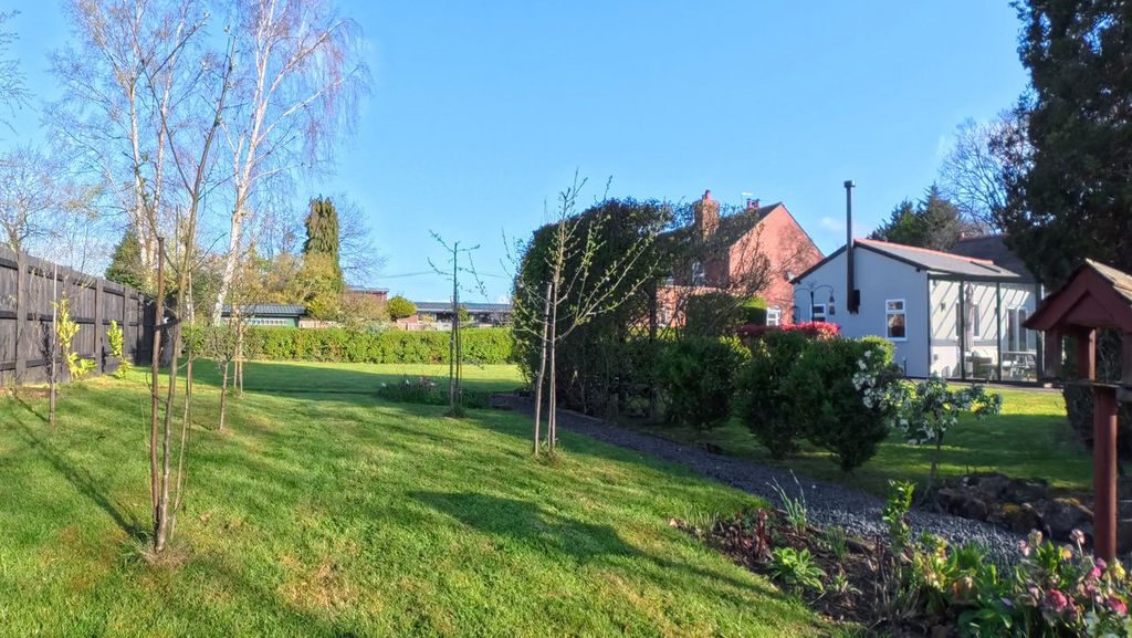 Additional image 34 of 4 bed detached bungalow for saleBridgnorth Road, Bridgnorth WV16