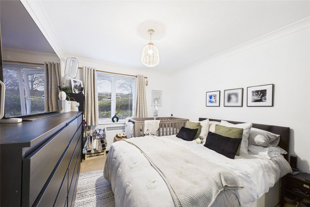 Property photo 3 of 5 Picture No. 05