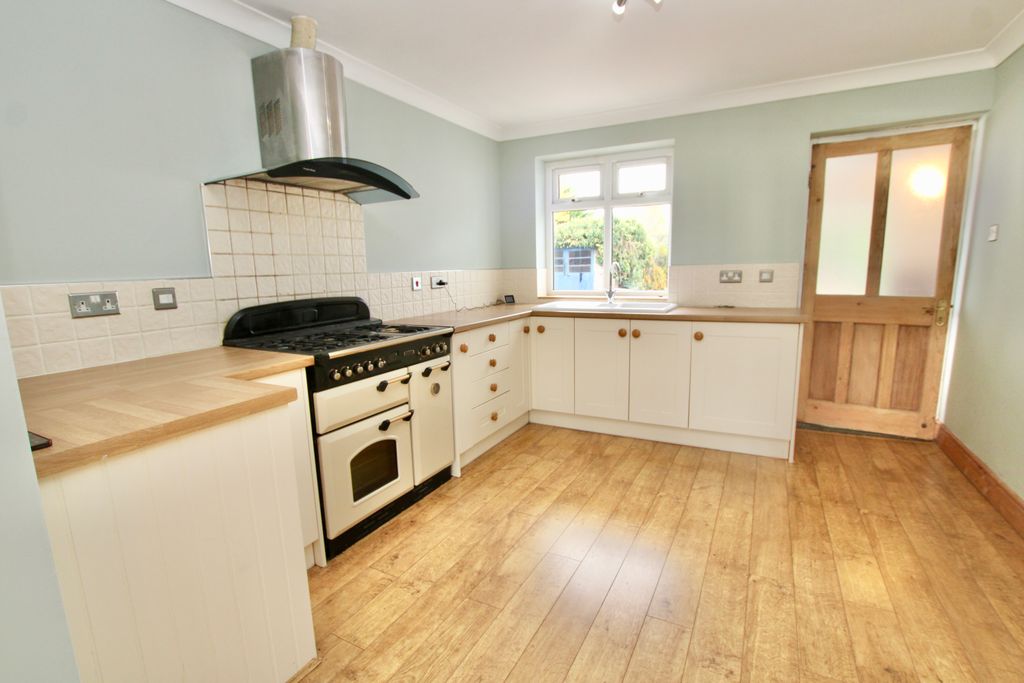 Property photo 2 of 19 Img_8312